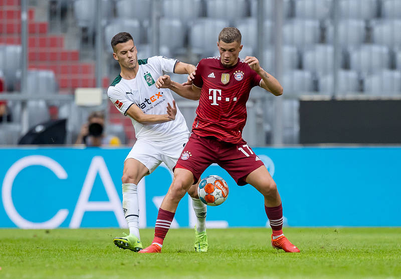 爱游戏多端接入-欧篮联赛后再迎强敌;门兴格拉德巴赫外线爆发;主帅态度——质疑声仍在;轮换策略成焦点的简单介绍