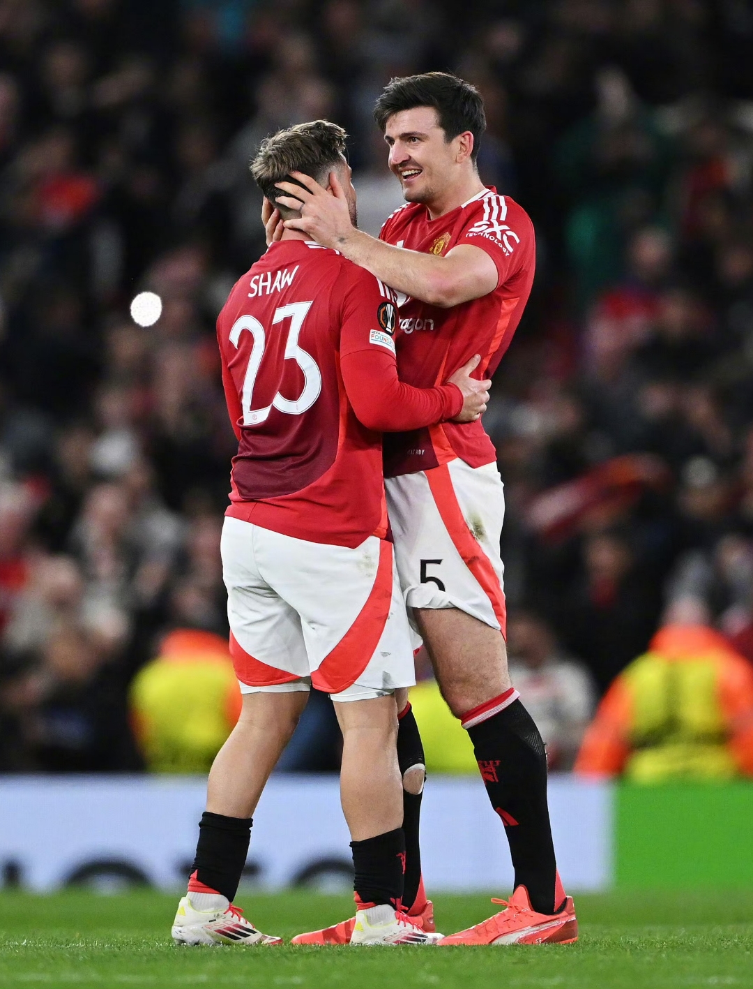 爱游戏在线服务-两重宏利为何突然被下架